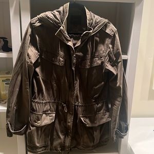 Tallulah utility jacket. Size M.